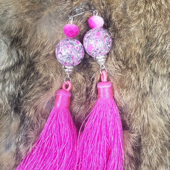 ONE OF A KIND HANDMADE EARRINGS - Picture 4 of 8